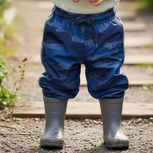 OshKosh B'gosh Camo Rain Splash Pants size 12 Months - Picture 12 of 12